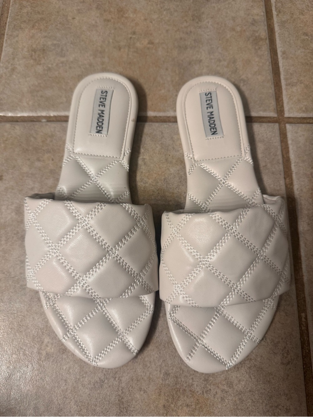 Steve Madden Quilted White Slide Sandals